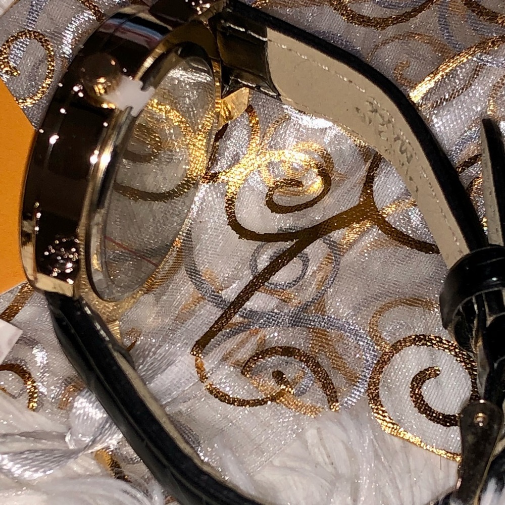 Real diamond watch for women NOT CZ not moissanite best off for Mother’s Day HOT - Picture 5 of 11